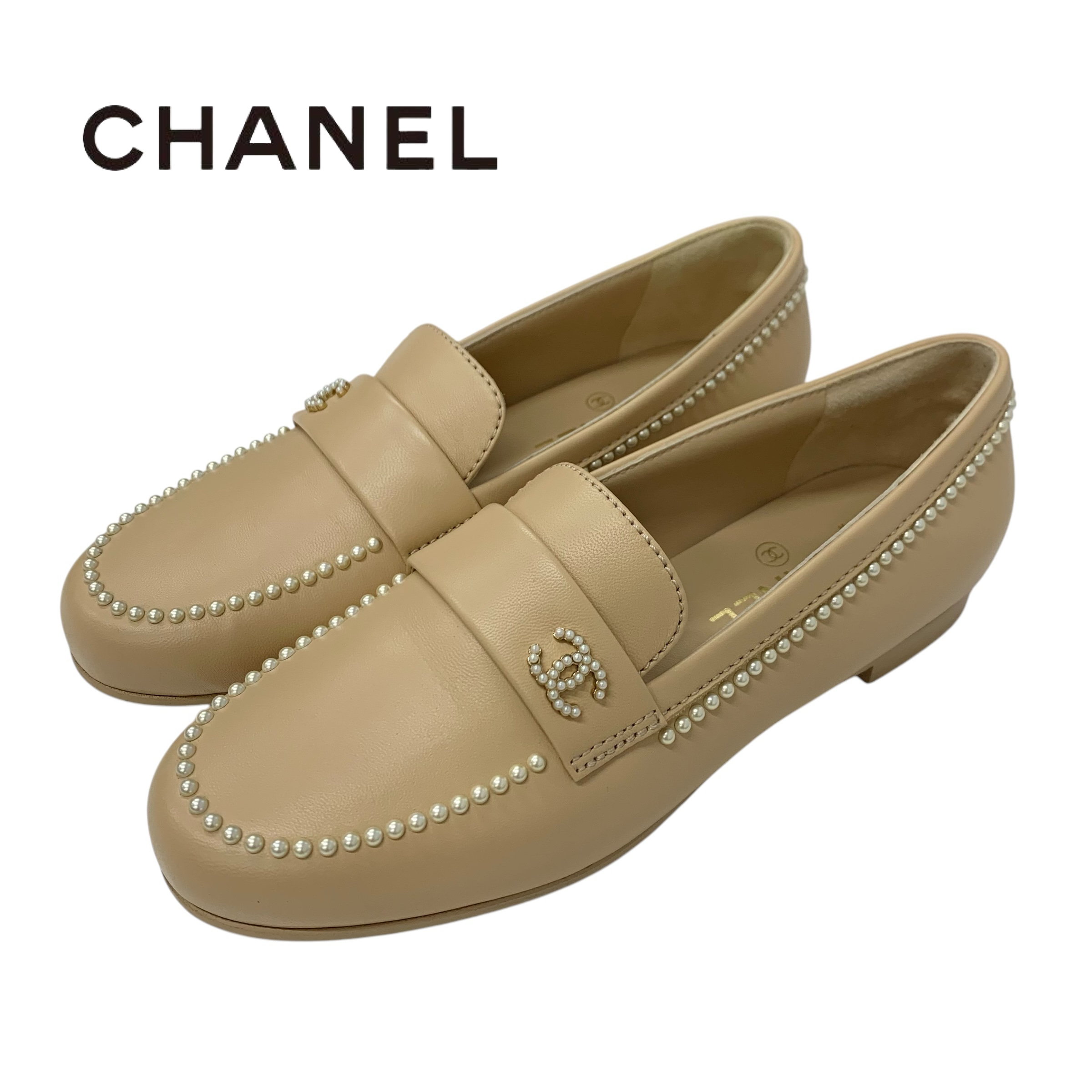 投稿記事「シャネル レザー ココマーク ローファー パール ベージュを買取しました！」の商品画像