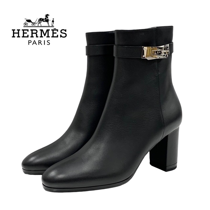 投稿記事「エルメス サンジェルマン ケリー金具 レザー ショートブーツ ブラックを買取しました！」の商品画像