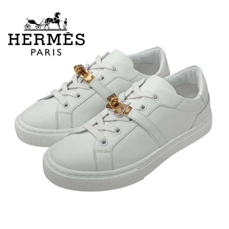 投稿記事「エルメス デイ レザー ケリー金具 スニーカー ホワイトを買取しました！」の商品画像