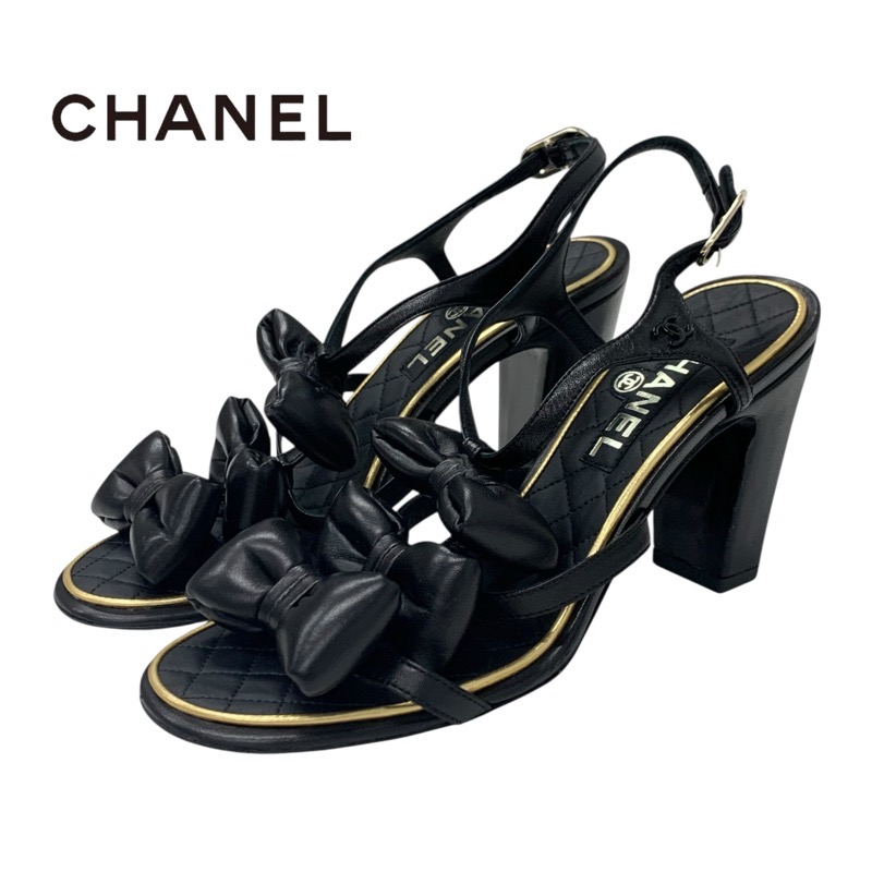 投稿記事「シャネル ココマーク レザー リボンモチーフ マトラッセ ストラップ サンダル ブラックを買取しました！」の商品画像