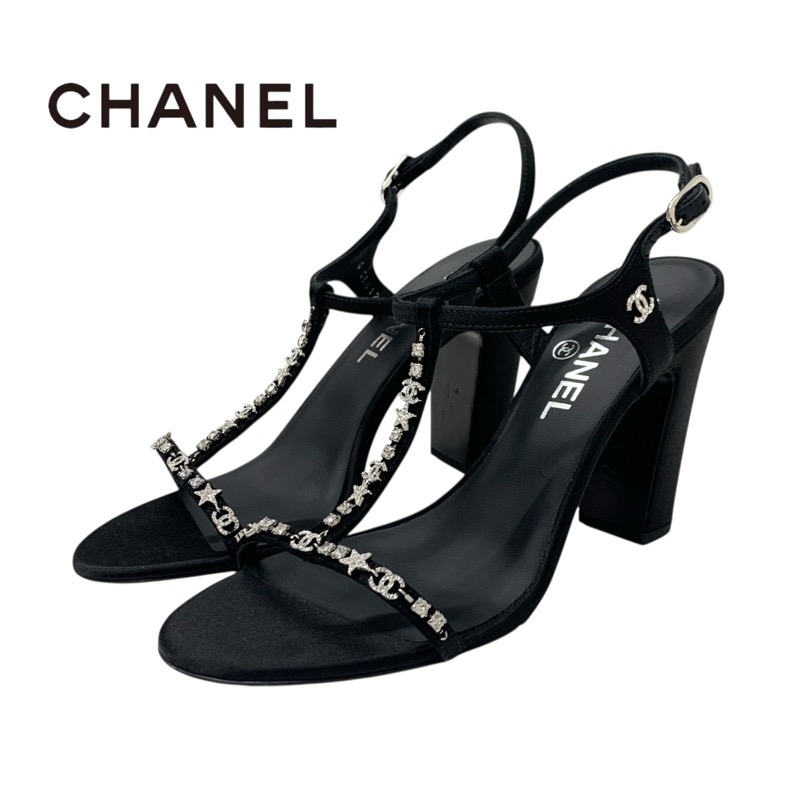 投稿記事「シャネル ココマーク スター サテン ストラップ ラインストーン サンダル ブラックを買取しました！」の商品画像