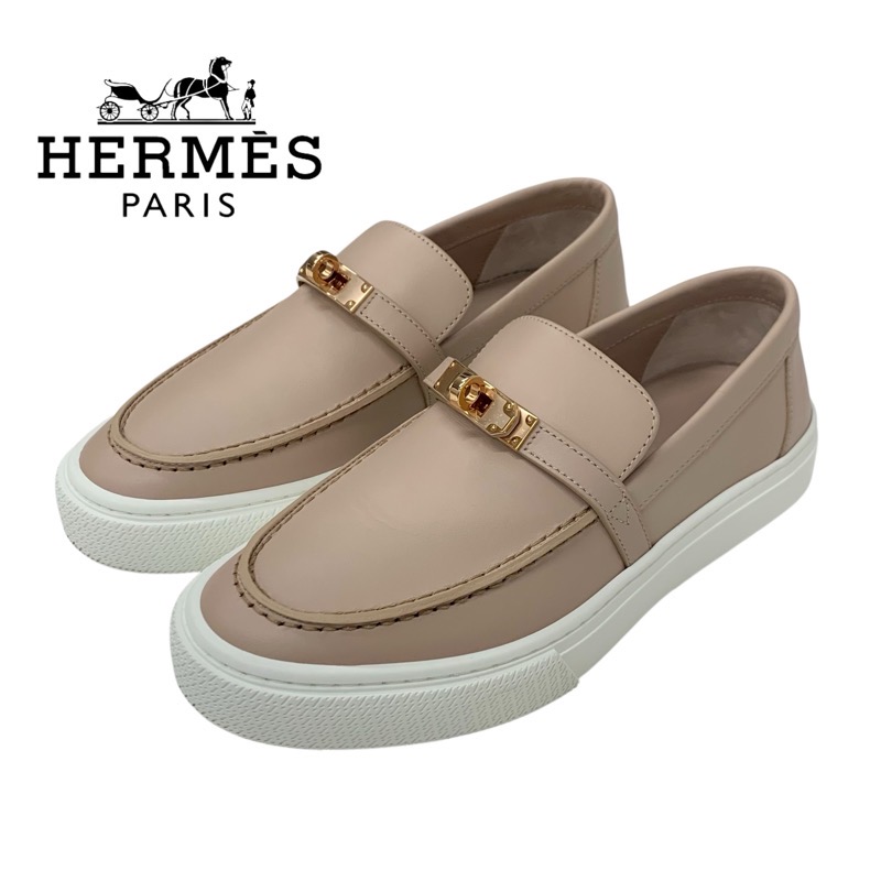 投稿記事「エルメス ゲーム レザー ケリー金具 スリッポン ピンクベージュを買取しました！」の商品画像