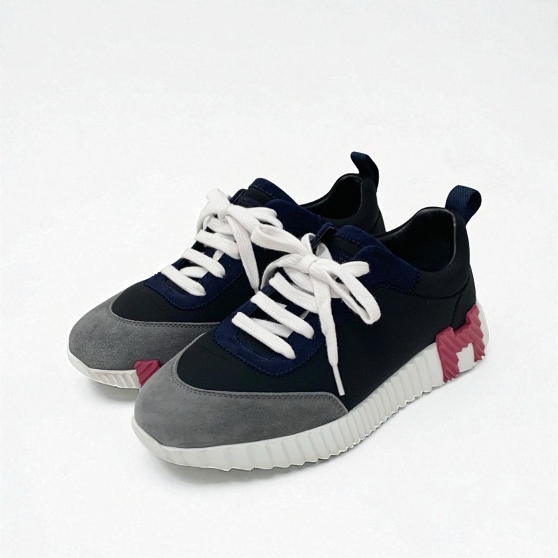 投稿記事「エルメス バウンシング ファブリック スエード スニーカー ブラックを買取しました！」の商品画像