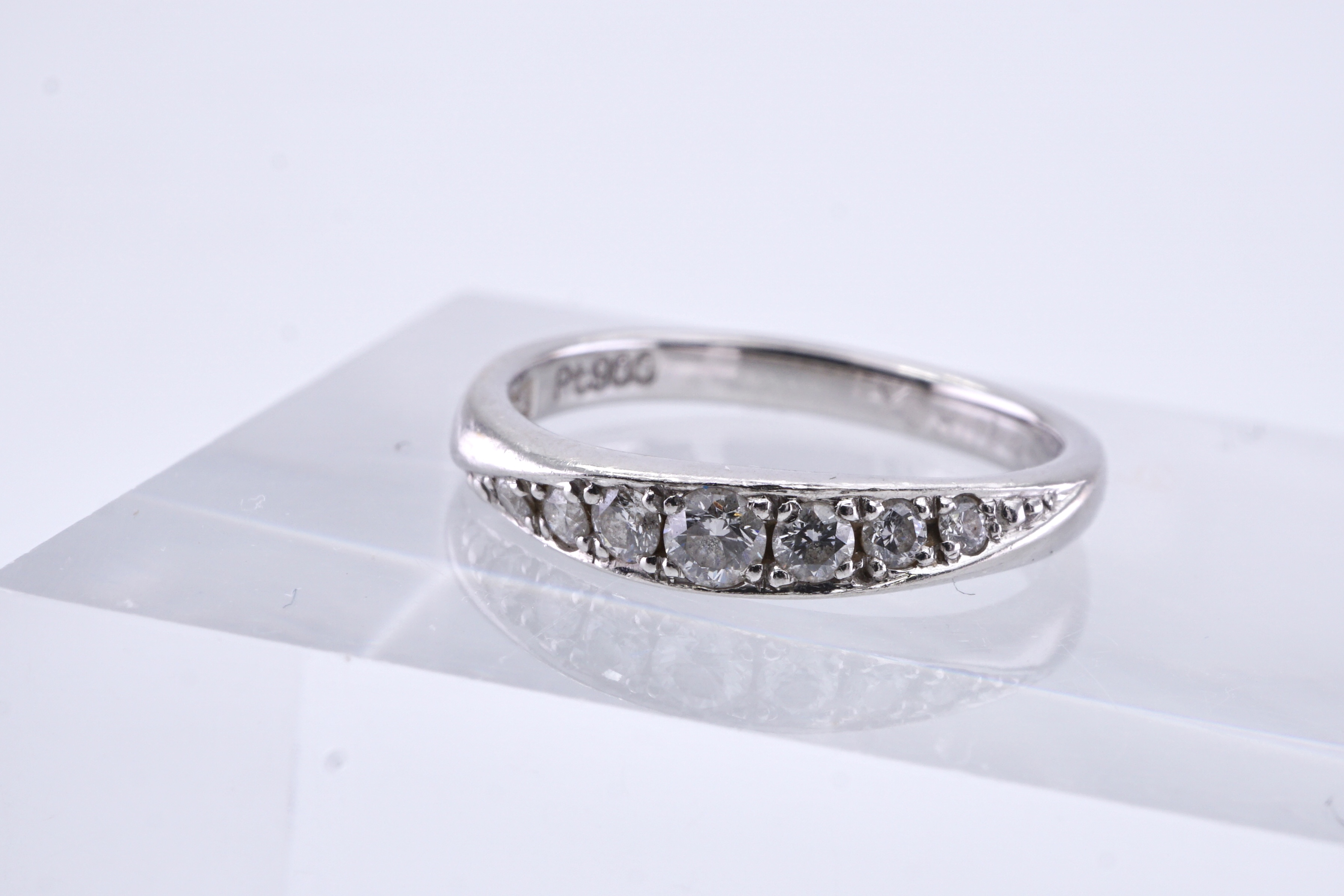 投稿記事「和光のダイヤモンドリングを高価買取いたしました！」の商品画像