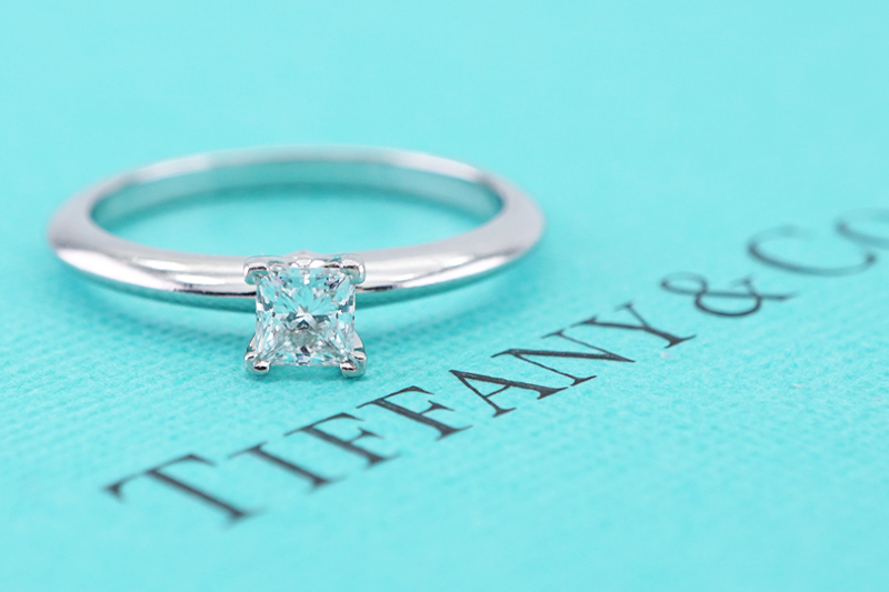 投稿記事「ティファニープリンセスカット ダイヤリング を買取しました！」の商品画像