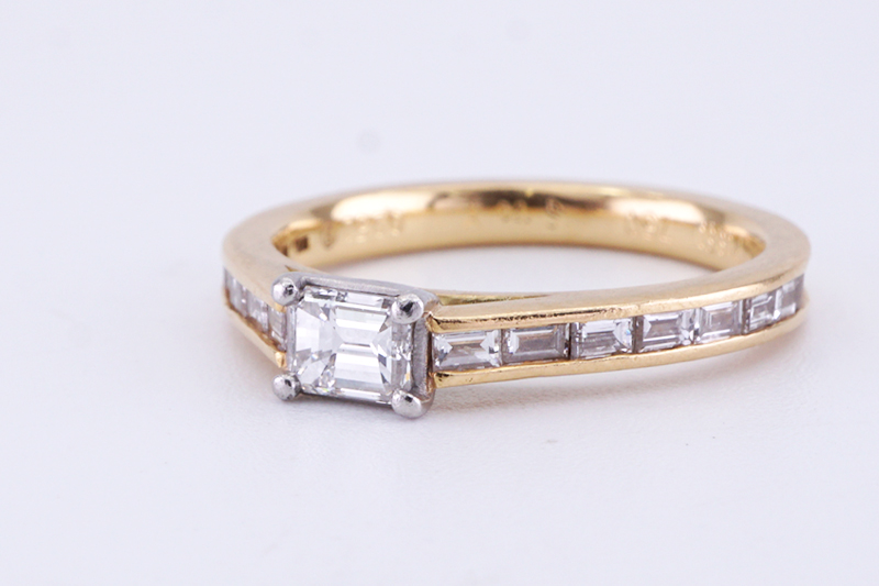 投稿記事「イノーヴェ アイウォーラ ダイヤリング を買取しました！」の商品画像