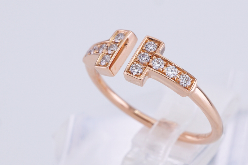 投稿記事「ティファニー Tワイヤー ダイヤリング を買取しました！」の商品画像