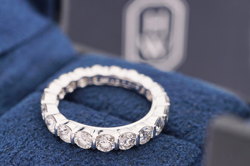 投稿記事「ハリーウィンストン ラウンドバーセット ダイヤリングを買取しました！」の商品画像