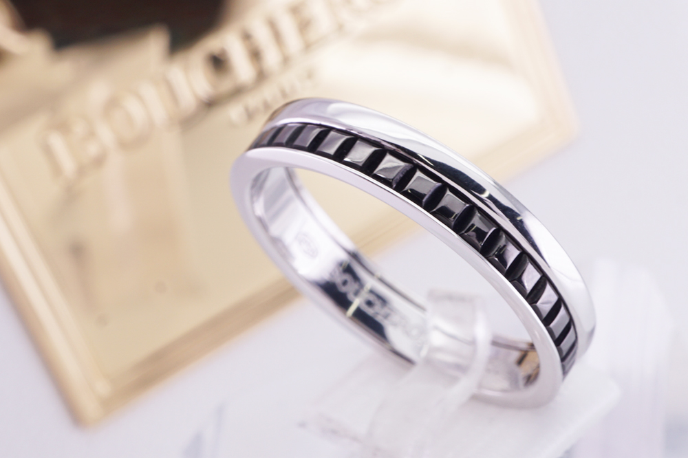 投稿記事「ブシュロン キャトル ブラック リング ハーフ を買取しました！」の商品画像