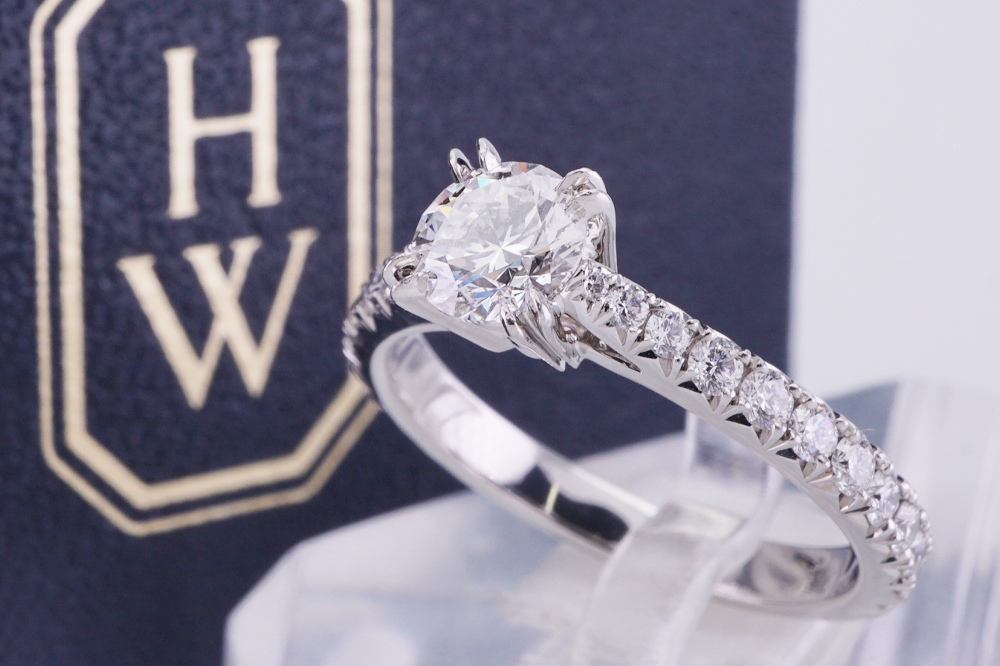 投稿記事「ハリーウィンストン ブリリアント ラブ ダイヤ リングを買取しました！」の商品画像