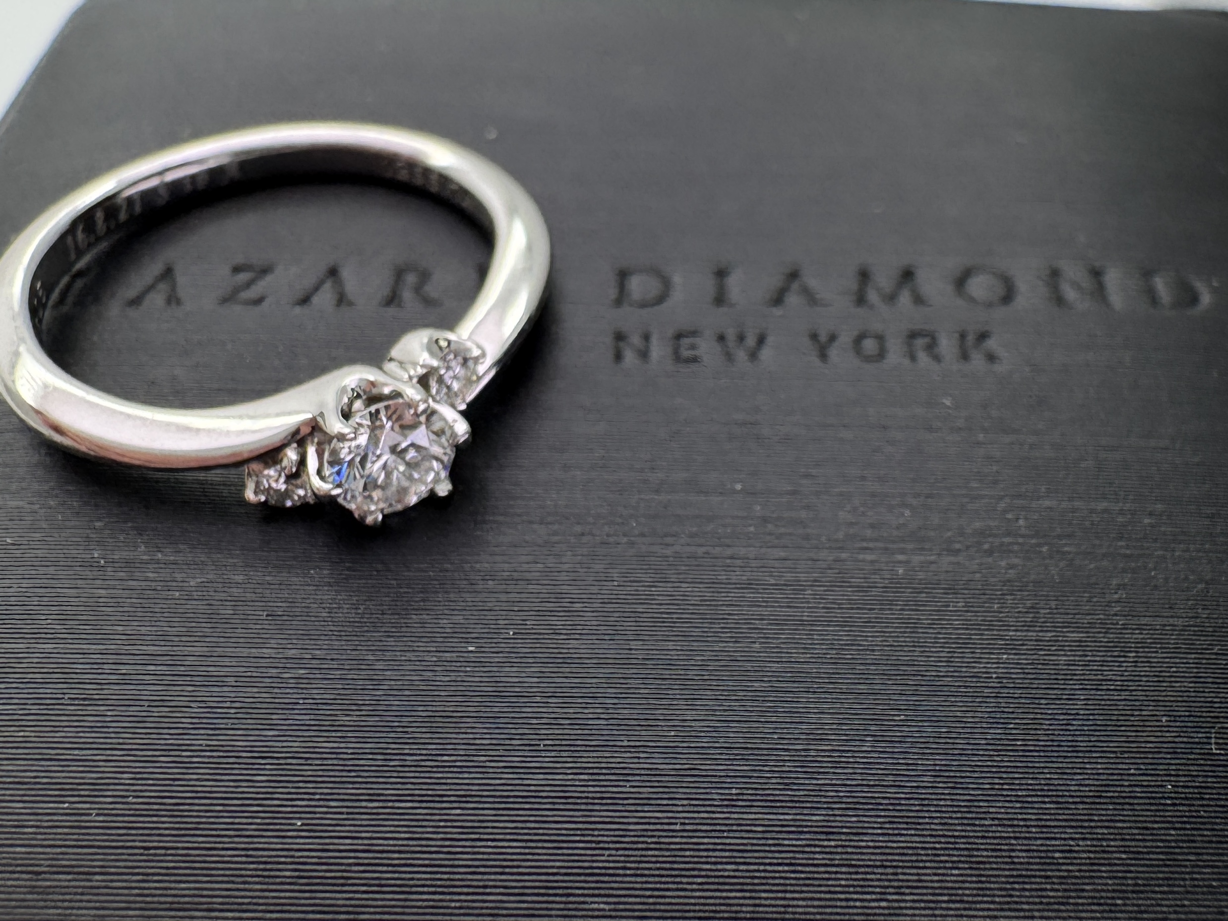 投稿記事「ラザールダイヤモンド　エンゲージリングを買取しました！」の商品画像