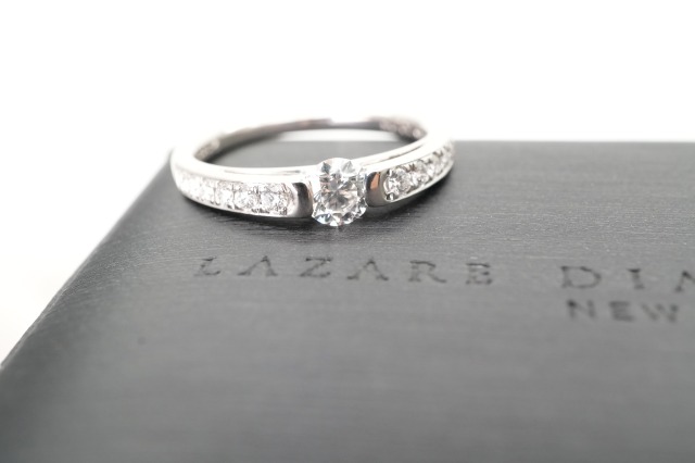 投稿記事「ラザールダイヤモンド シルヴァン ダイヤリングを買取しました！」の商品画像