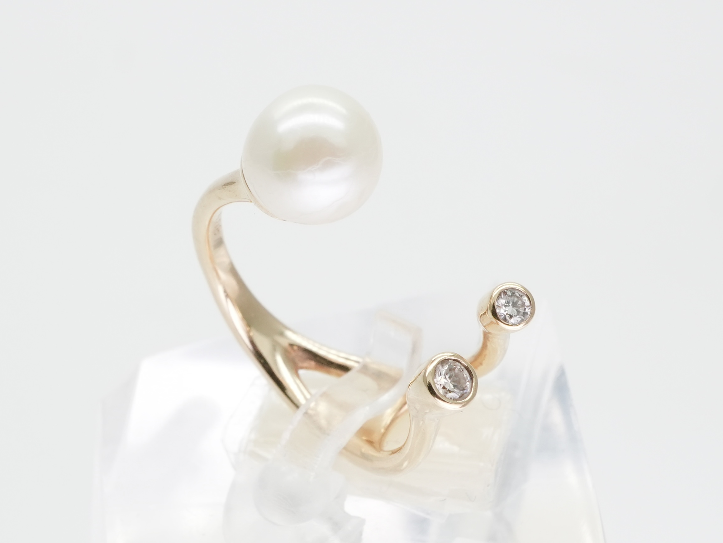 投稿記事「ヒロタカ パール ダイヤ リングを買取しました！」の商品画像