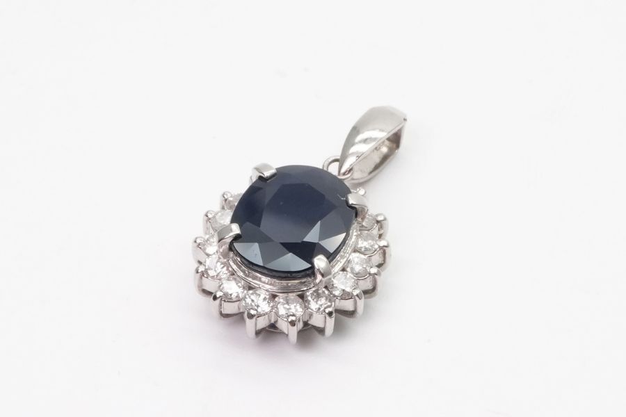 投稿記事「サファイヤダイヤリング PT900 S2.98ct D0.58ctを買取しました！」の商品画像