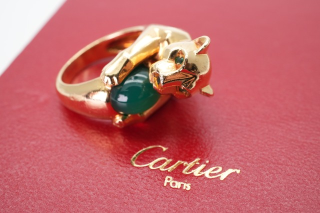 投稿記事「カルティエ パンテール ヴェドラ カルセドニーを買取しました！」の商品画像