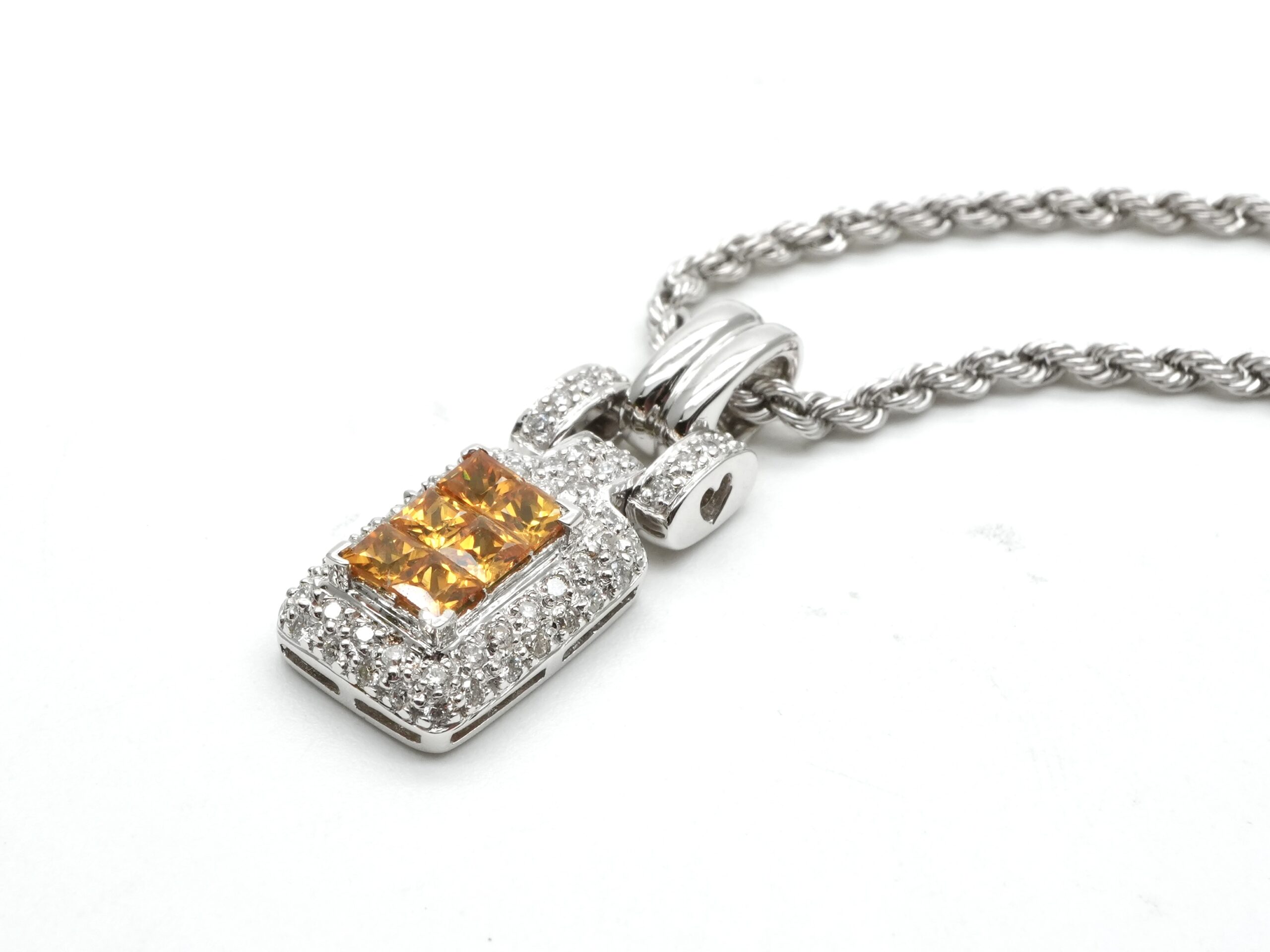 投稿記事「イエローサファイアダイヤネックレス K18 S1.10ct D0.50ctを買取しました！」の商品画像