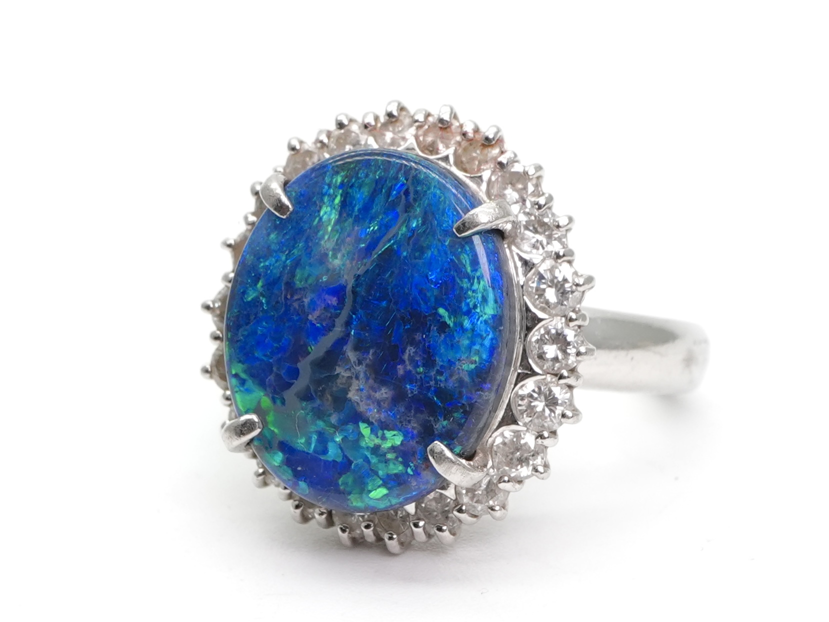 投稿記事「ブラックオパール ダイヤ リング pt900 4.76ct 1.05ctを買取しました！」の商品画像