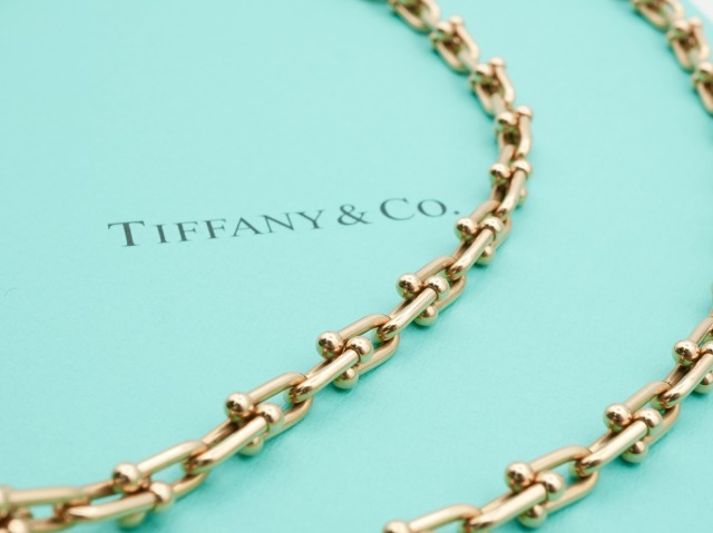投稿記事「特注品 ティファニー ハードウェア スモール リンク ネックレスを買取しました！」の商品画像