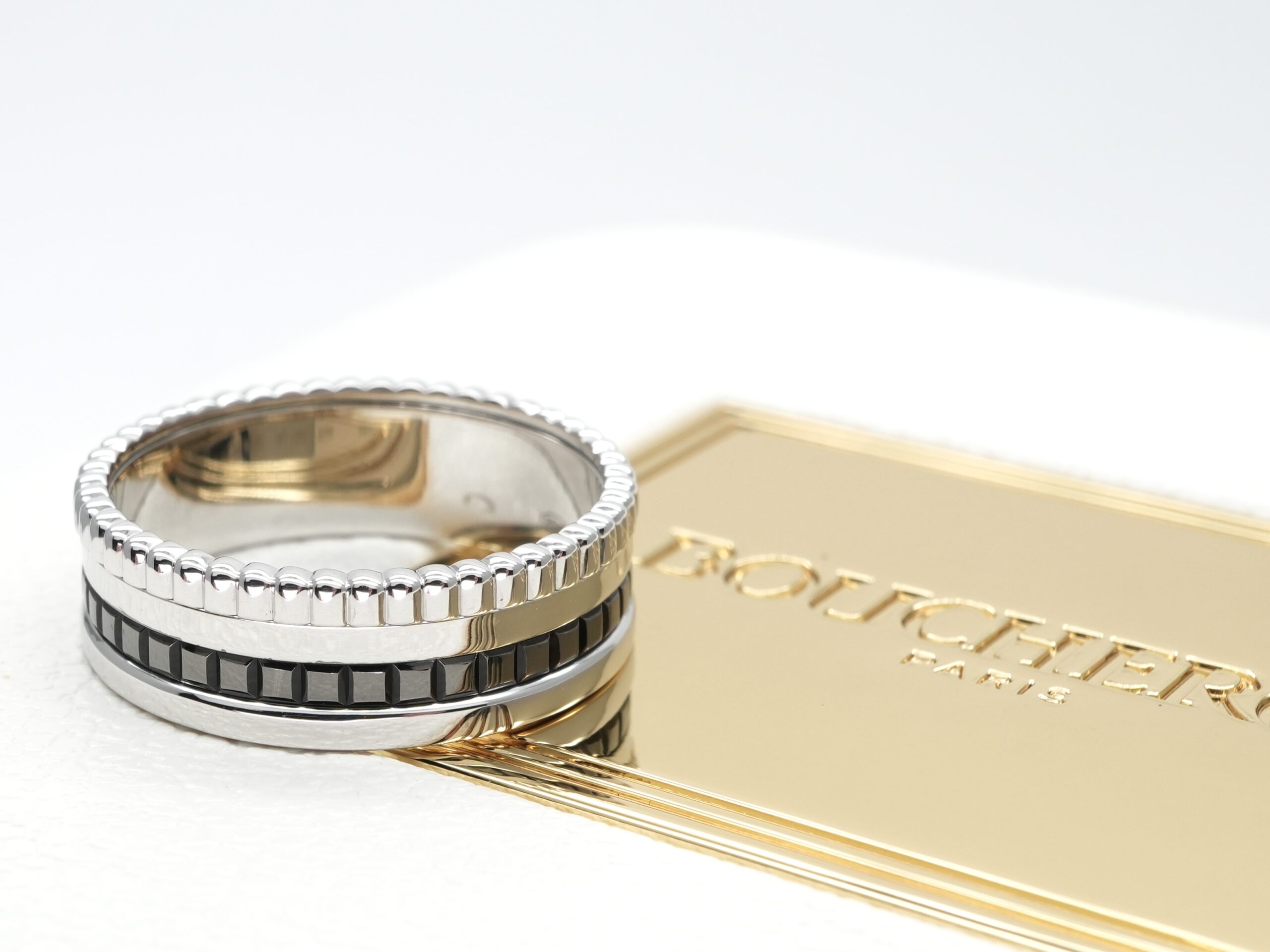 投稿記事「ブシュロン キャトル ブラック リング スモール を買取しました！」の商品画像