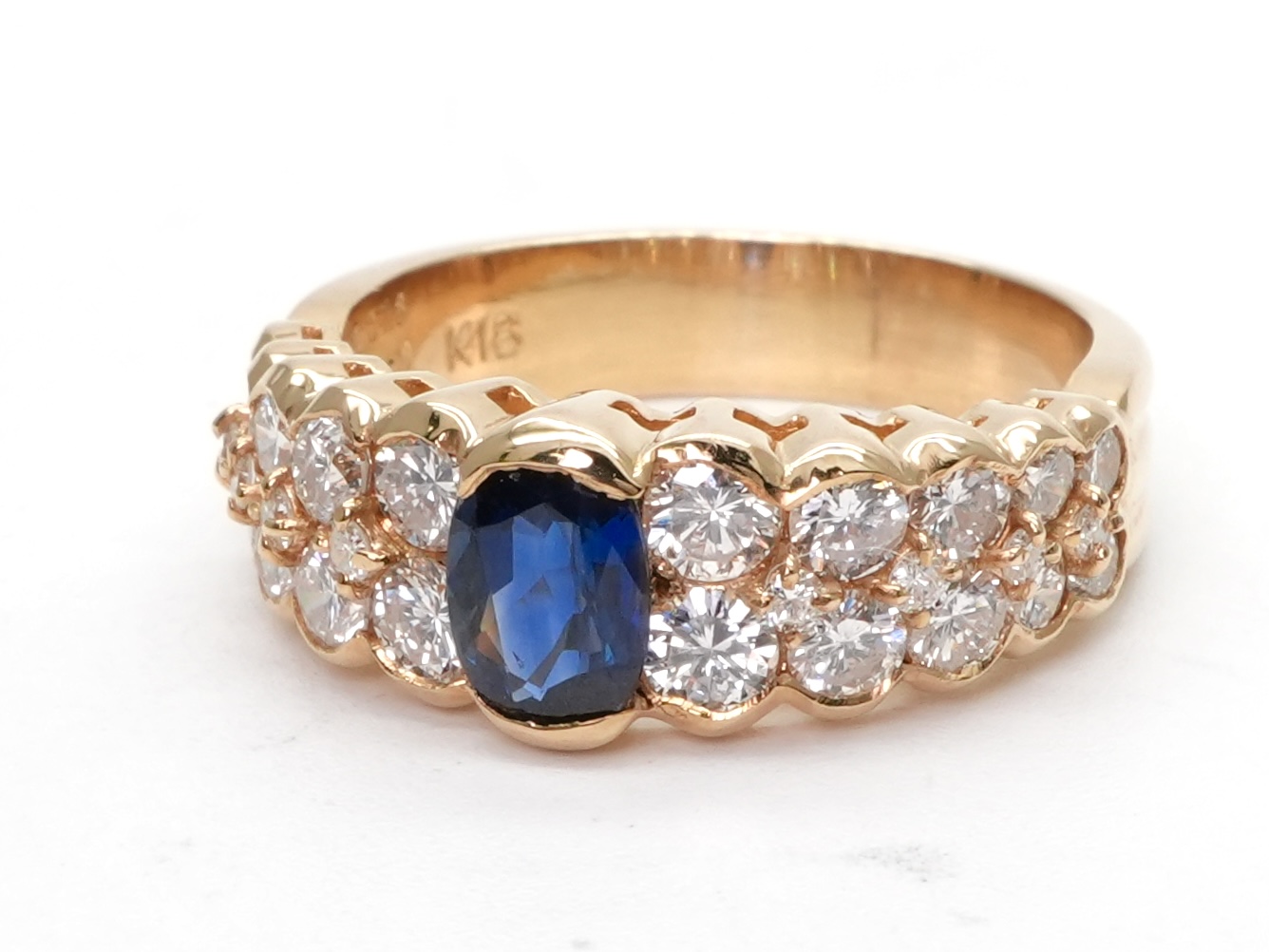 投稿記事「サファイア ダイヤ リング K18 0.76ct D1.60ct を買取しました！」の商品画像