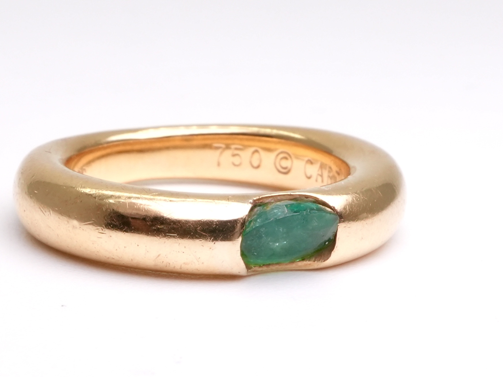 投稿記事「エメラルド リング 750を買取しました！」の商品画像