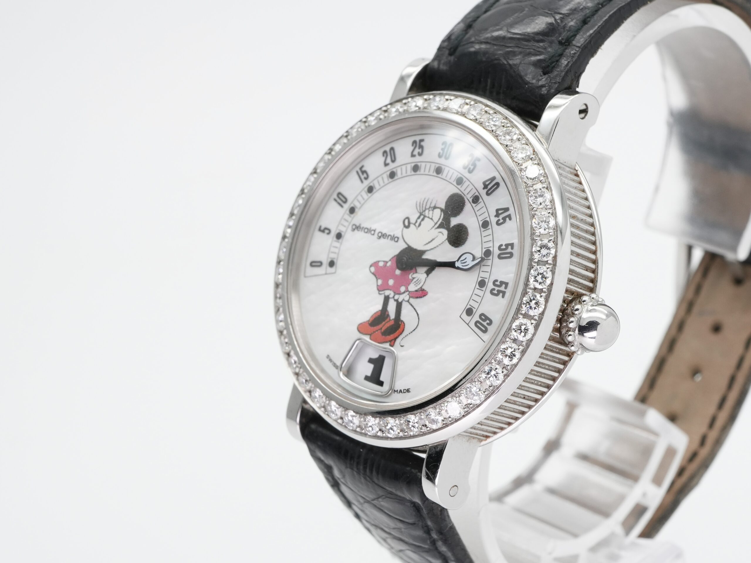 投稿記事「ジェラルドジェンタ レトロファンタジー ミニ―マウス ダイヤベゼル を買取しました！」の商品画像