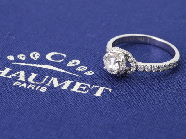 投稿記事「ショーメ リアン ダムール ソリテール ダイヤリングを買取しました！」の商品画像