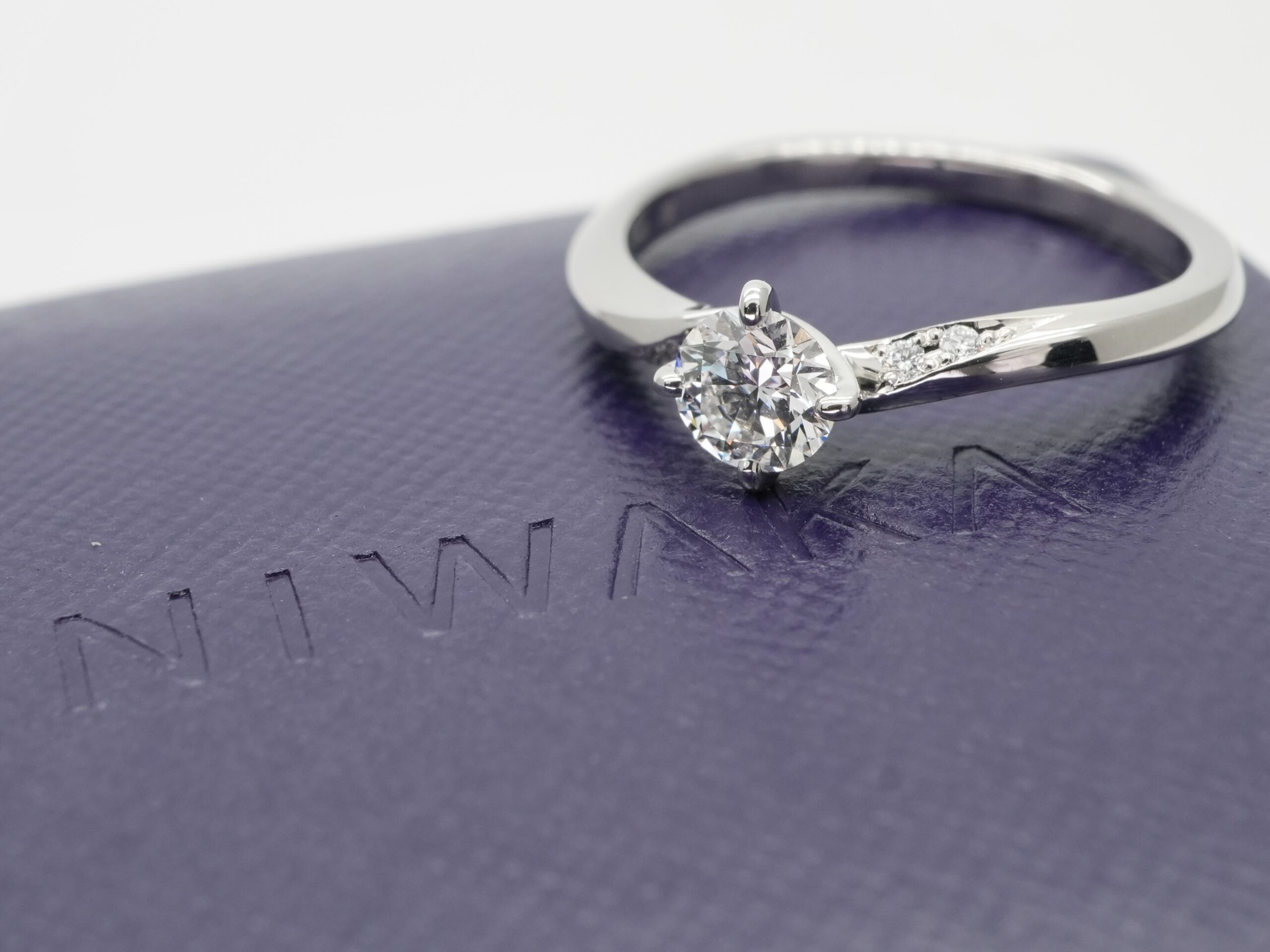 投稿記事「俄 朝葉 ダイヤリング を買取しました！」の商品画像