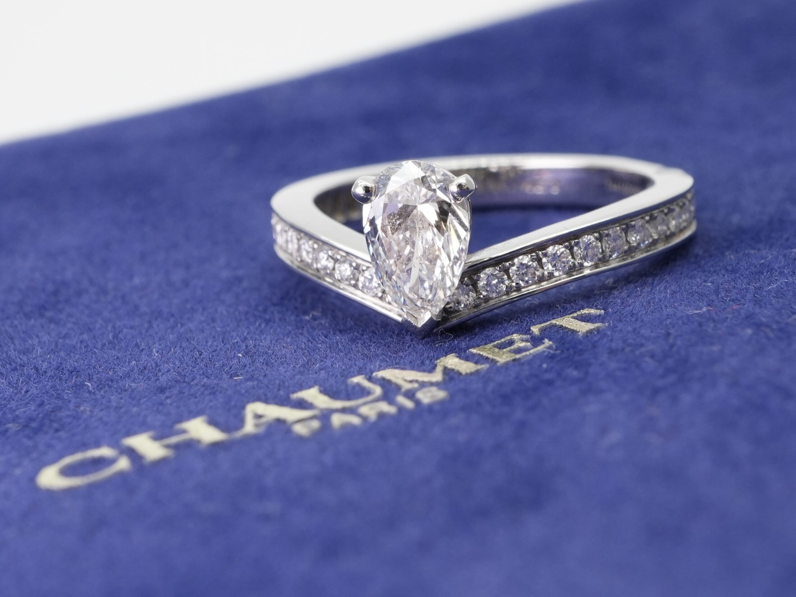 投稿記事「ショーメ ジョゼフィーヌ エグレット ダイヤ リング を買取しました！」の商品画像