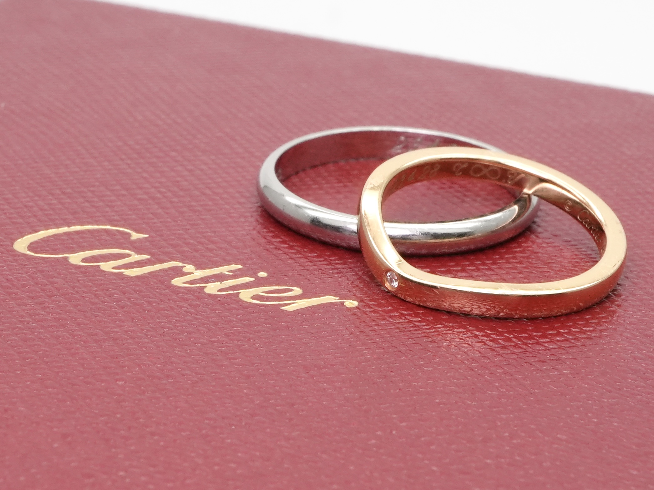 投稿記事「カルティエ バレリーナ/1895 ウェディングリング ペアを買取しました！」の商品画像