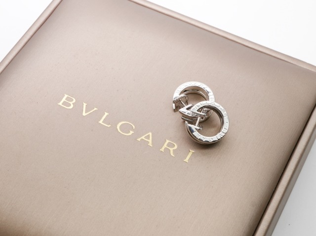 投稿記事「ブルガリ ビーゼロワン ピアス を買取しました！」の商品画像