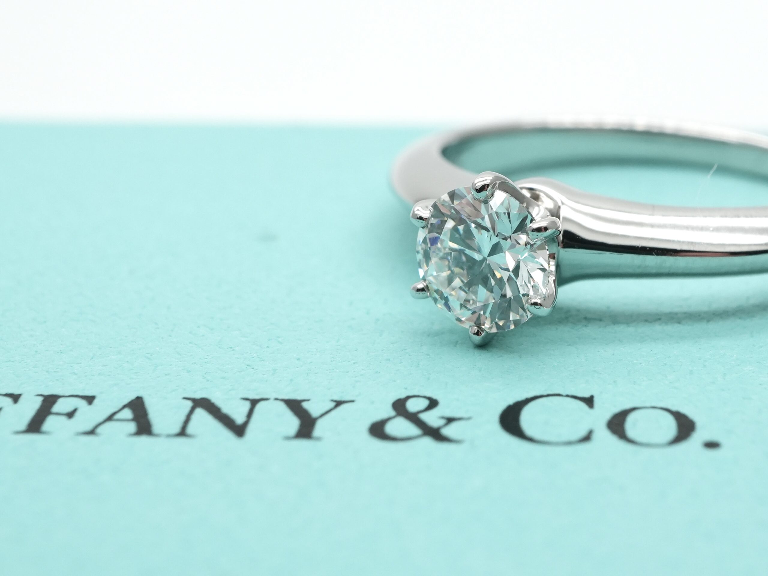 投稿記事「ティファニー ソリテール ダイヤリング を買取しました！」の商品画像