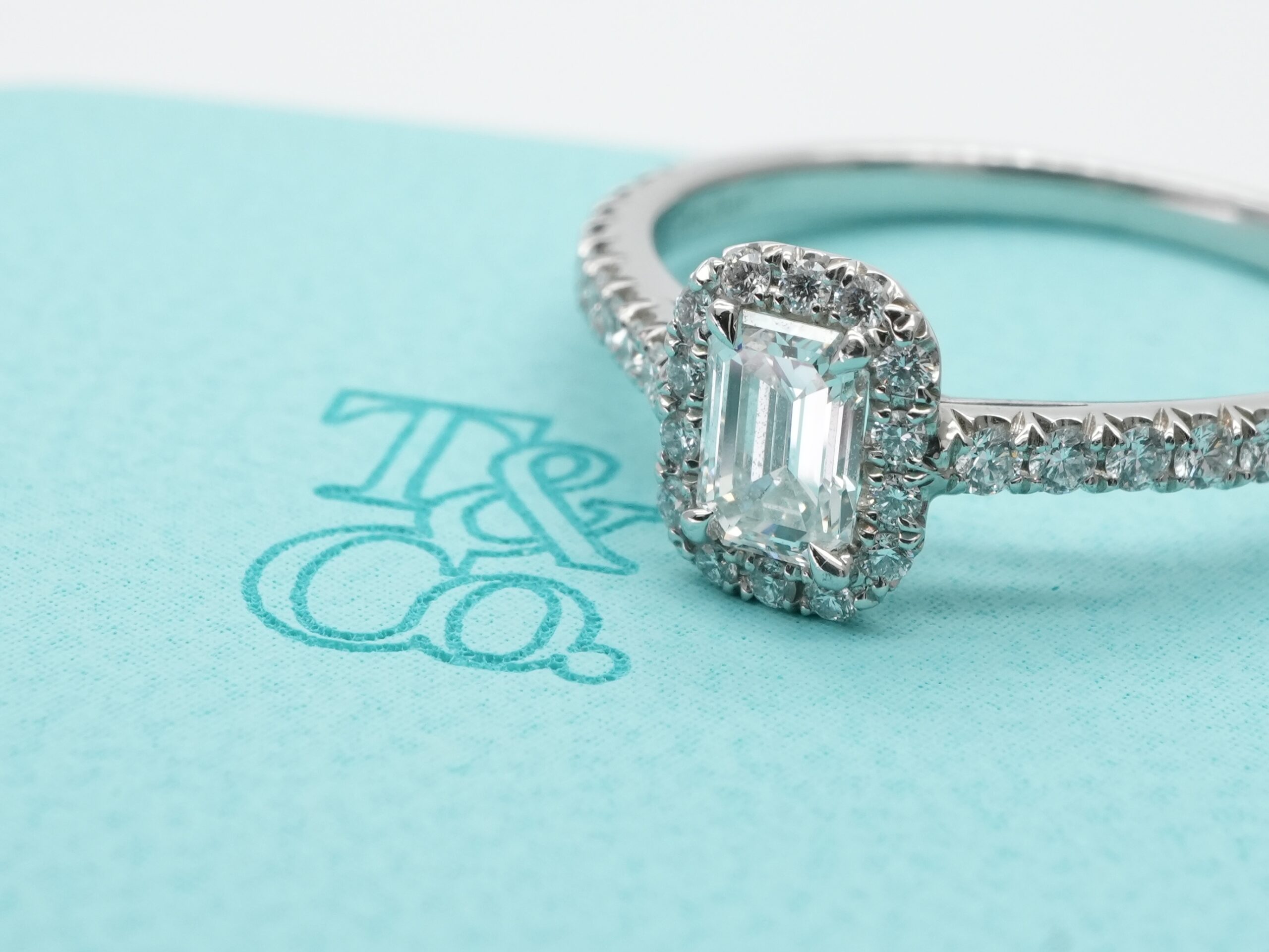 投稿記事「ティファニー ソレスト ダイヤリング を買取しました！」の商品画像