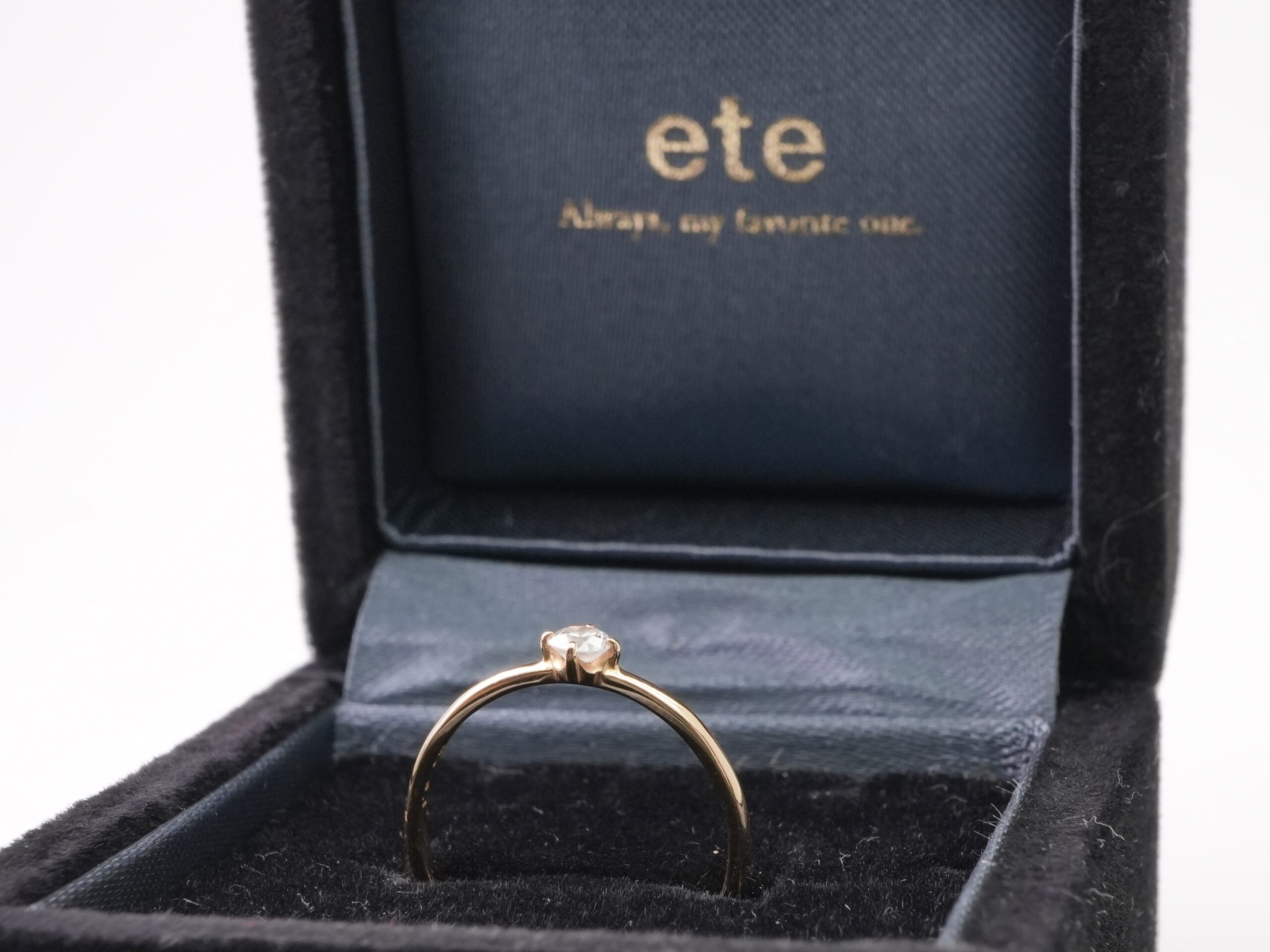 投稿記事「エテ ダイヤリングを買取しました！」の商品画像