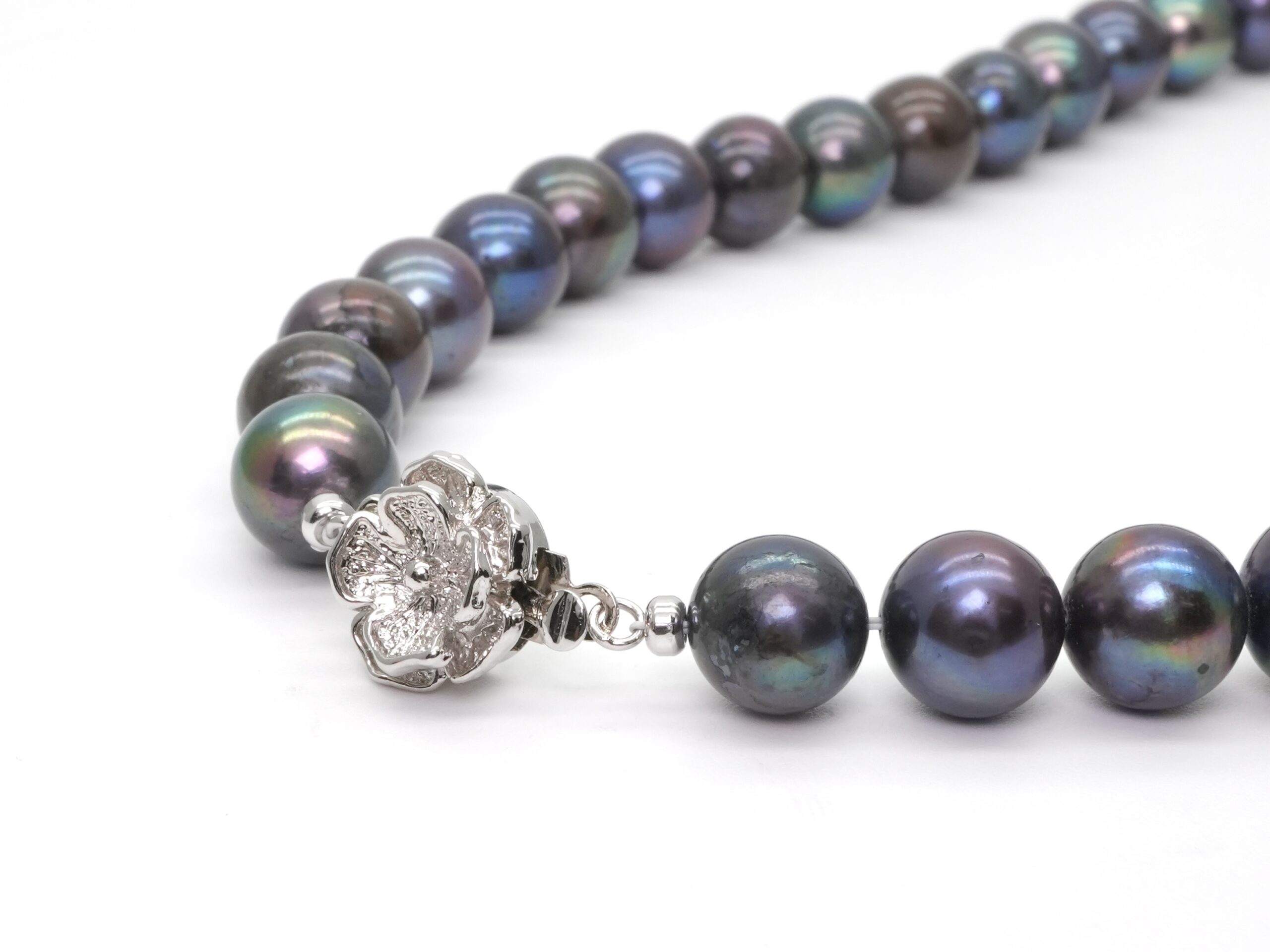 投稿記事「パール ネックレス SV留具を買取しました！」の商品画像