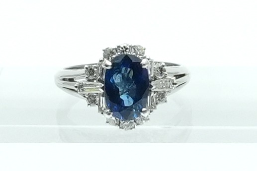 投稿記事「サファイヤ ダイヤ リング Pt900 1.79ct Ｄ0.58ctを買取しました！」の商品画像