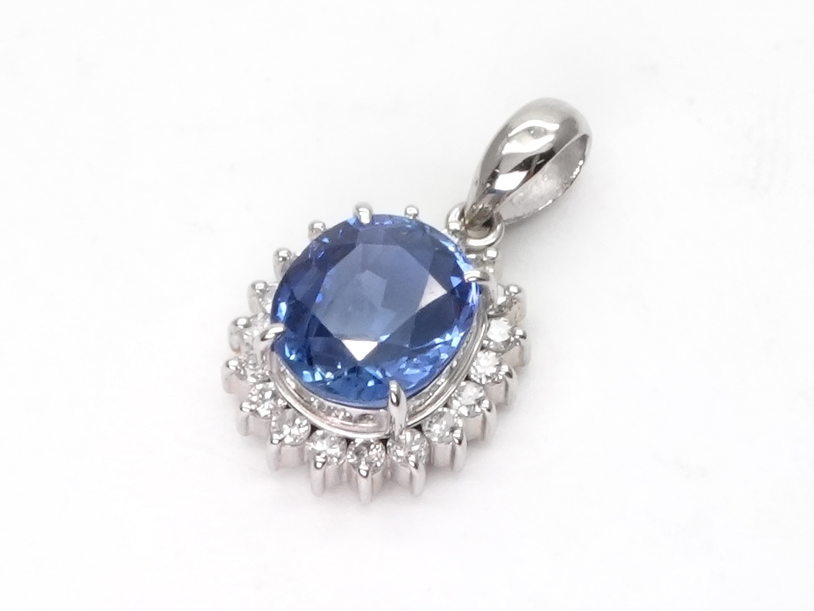 投稿記事「サファイア ダイヤ トップ pt900 1.96ct D0.21ctを買取しました！」の商品画像