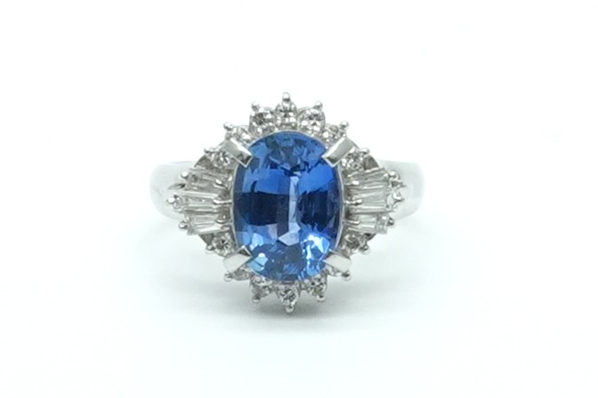 投稿記事「サファイヤ ダイヤ リング Pt900 2.72ct D0.47ctを買取しました！」の商品画像