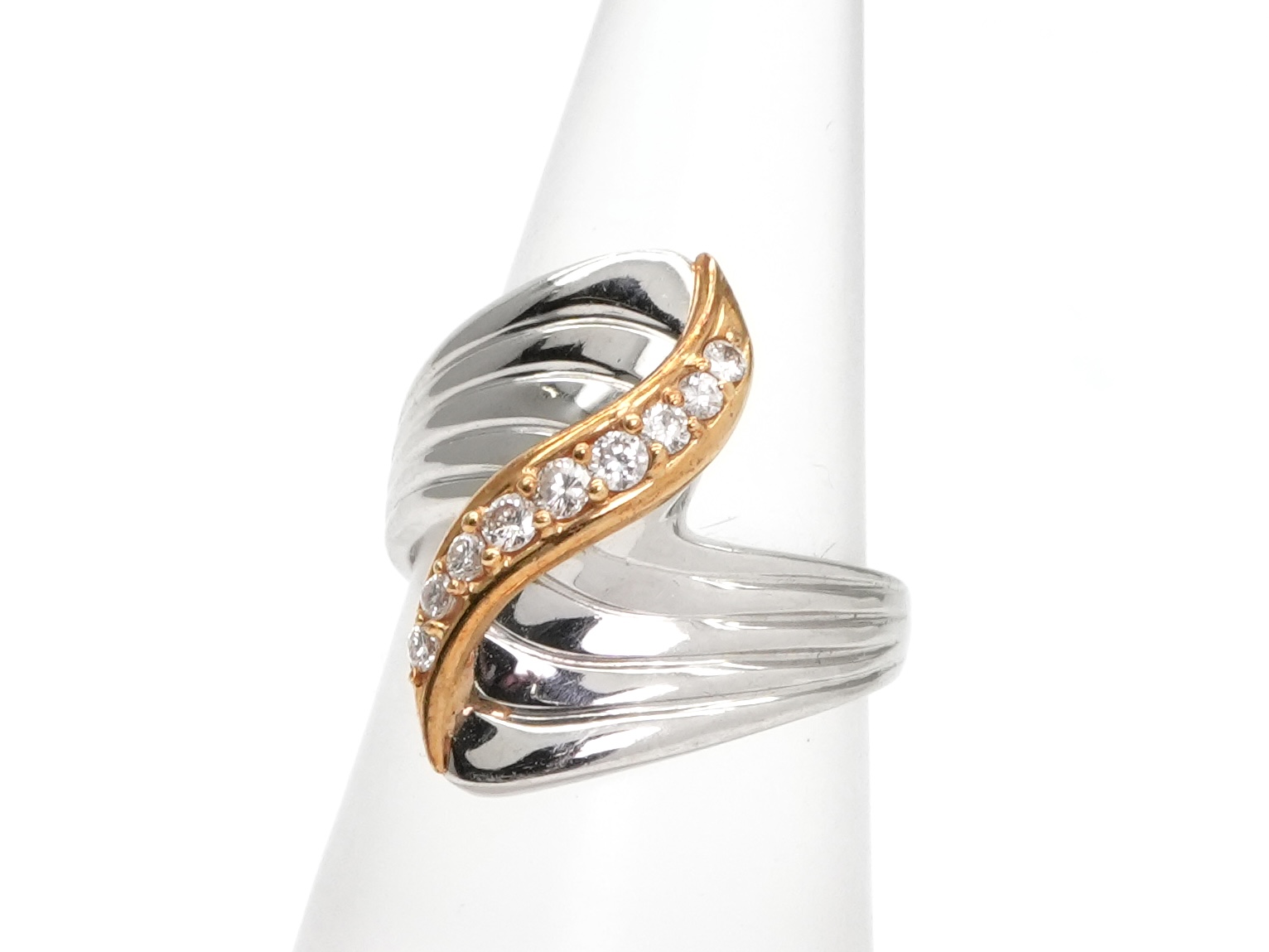 投稿記事「ダイヤ リング Pt900/K18 0.25ctを買取しました！」の商品画像