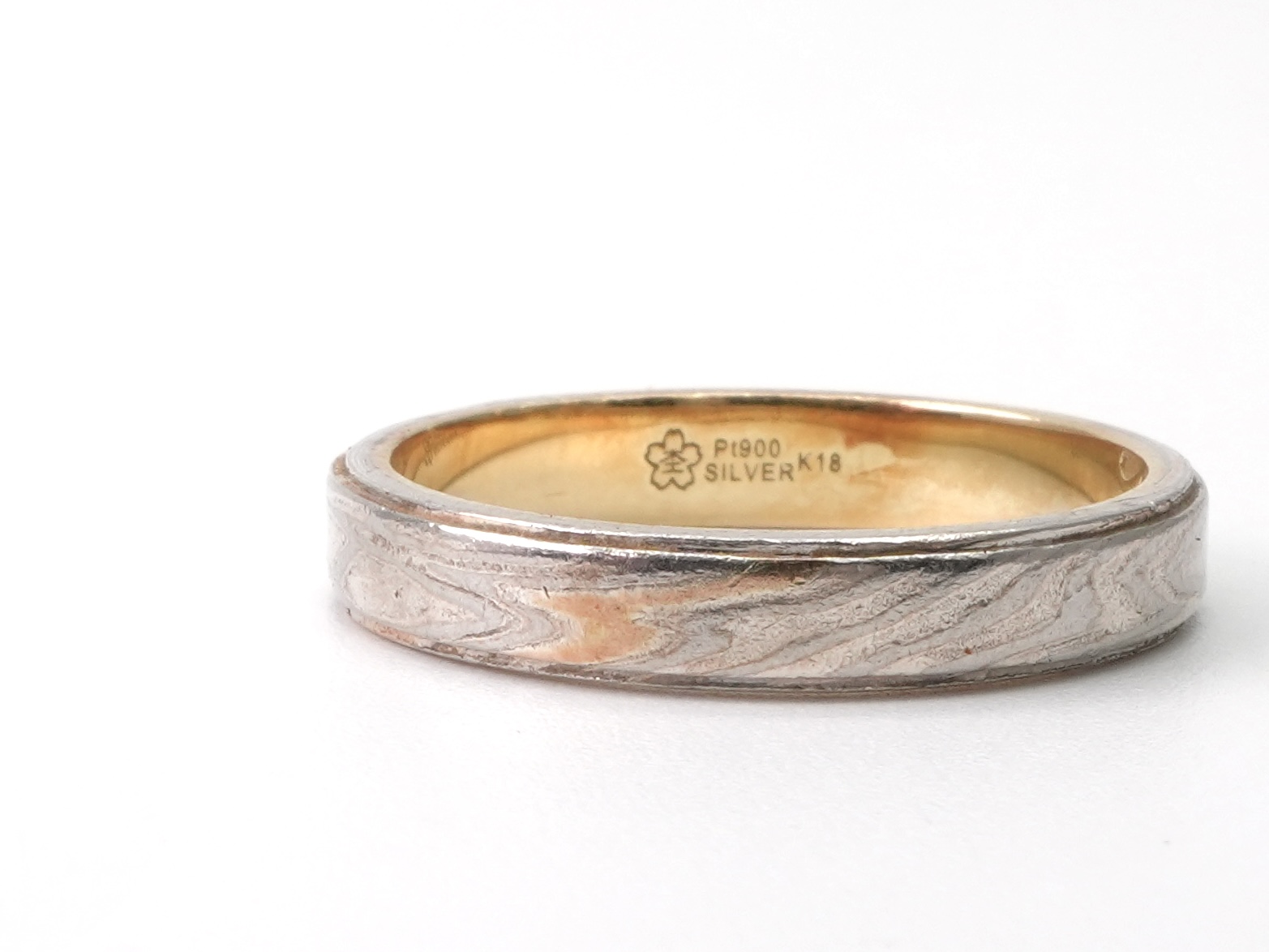 投稿記事「杢目金屋 雪銀花 リング シルバー プラチナ ゴールドを買取しました！」の商品画像