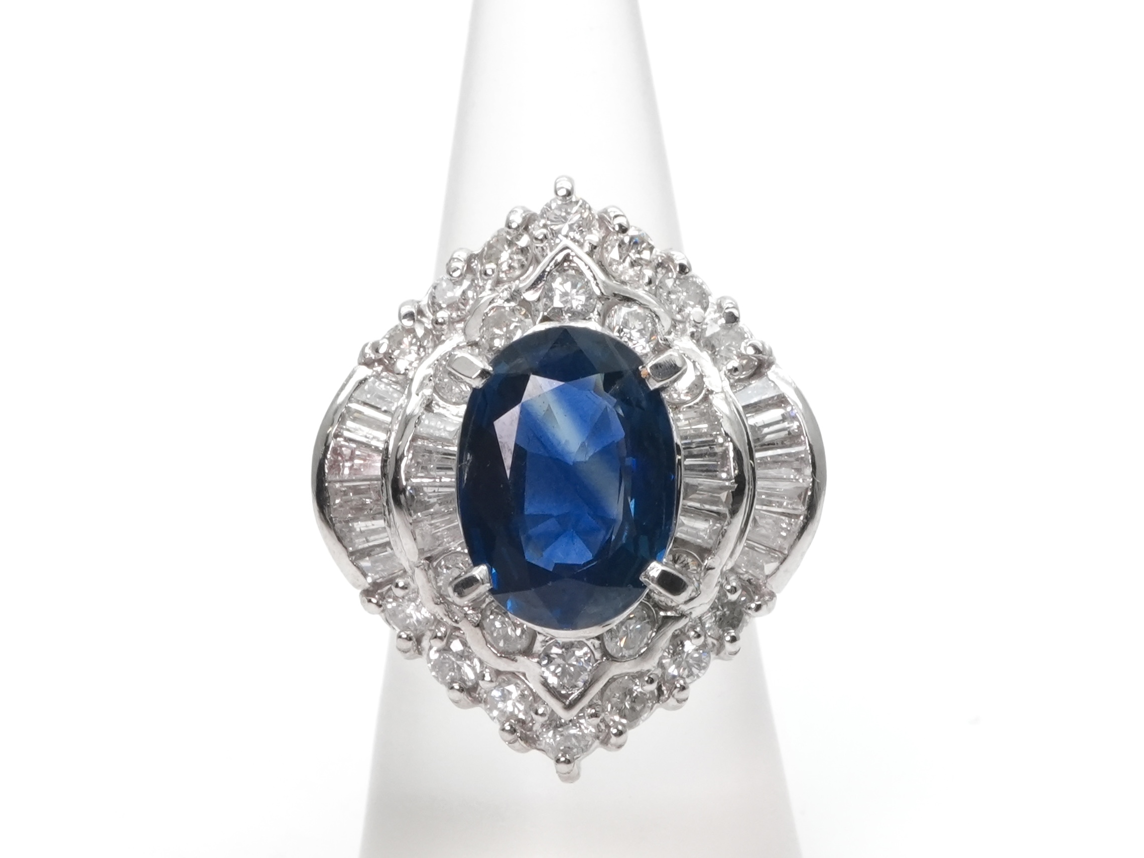 投稿記事「サファイア ダイヤモンド リング Pt900 6.29ct 3.00ctを買取しました！」の商品画像