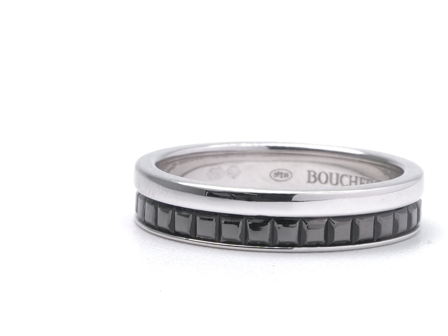 投稿記事「ブシュロン キャトル クラシック リング ハーフ 750WGを買取しました！」の商品画像