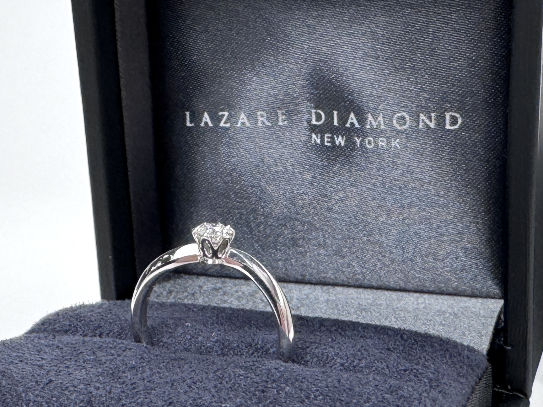 投稿記事「ラザールダイヤモンド エンゲージリング プラチナ 0.19ctを買取しました！」の商品画像