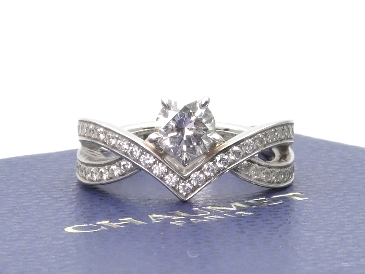 投稿記事「ショーメ ジョゼフィーヌ アムール デグレット ダイヤ リングを買取しました！」の商品画像