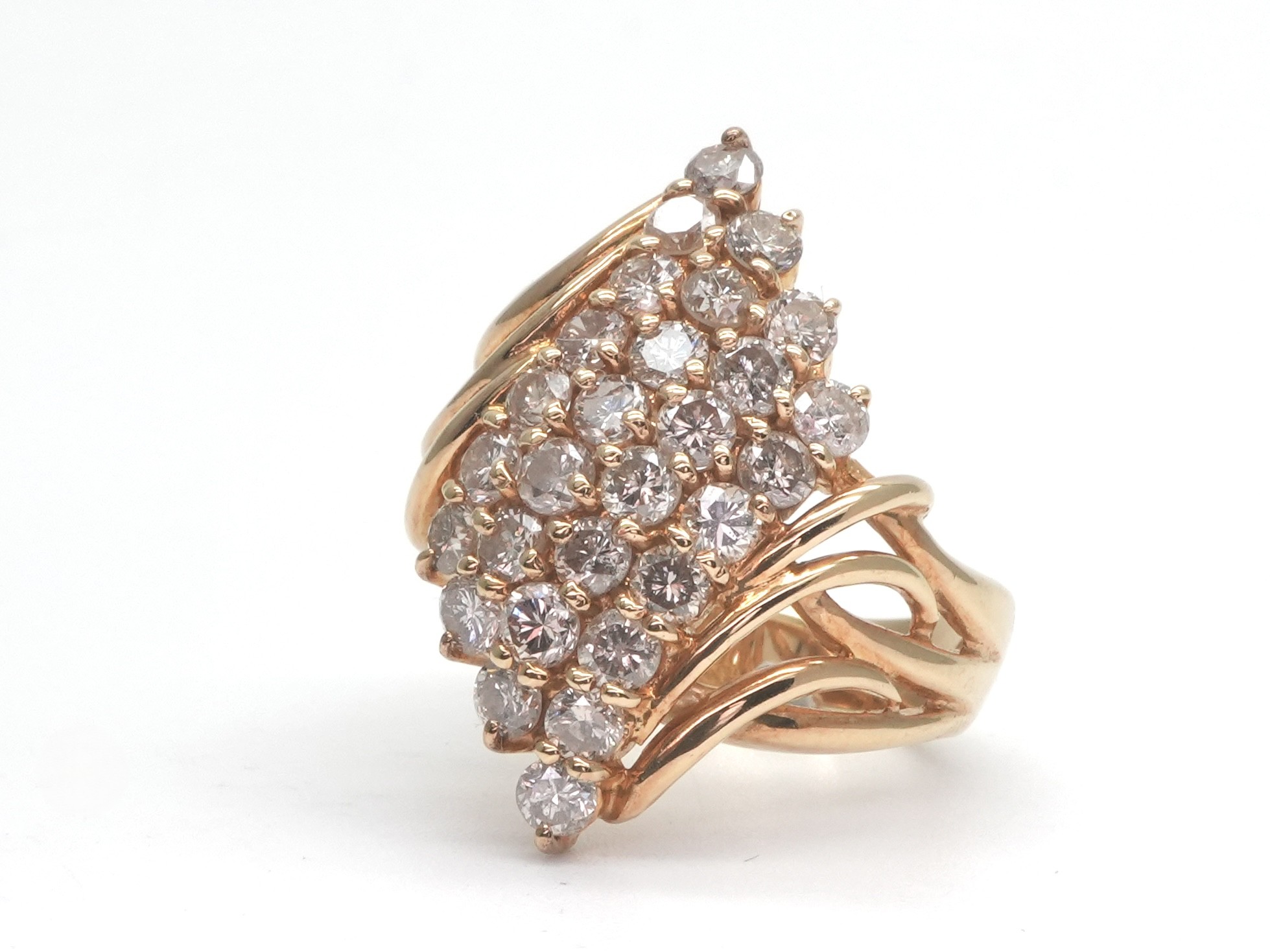 投稿記事「ダイヤモンド リング K18 2.00ctを買取しました！」の商品画像