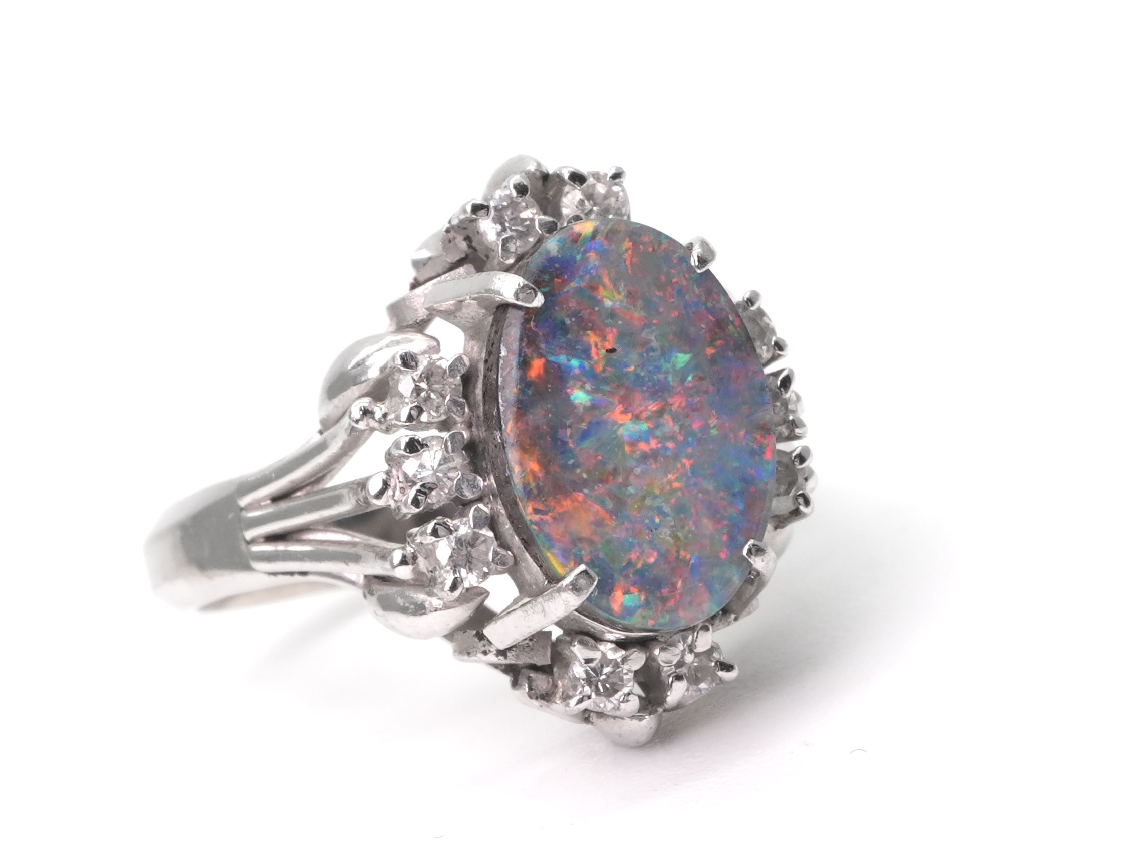 投稿記事「ブラックオパール ダイヤモンド リング Pm900 1.59ct D0.22ctを買取しました！」の商品画像