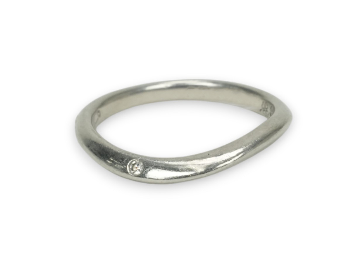 投稿記事「ケイウノ ダイヤモンド ディズニー ミッキー ミニー マリッジリング Pt900 プラチナを買取しました！」の商品画像