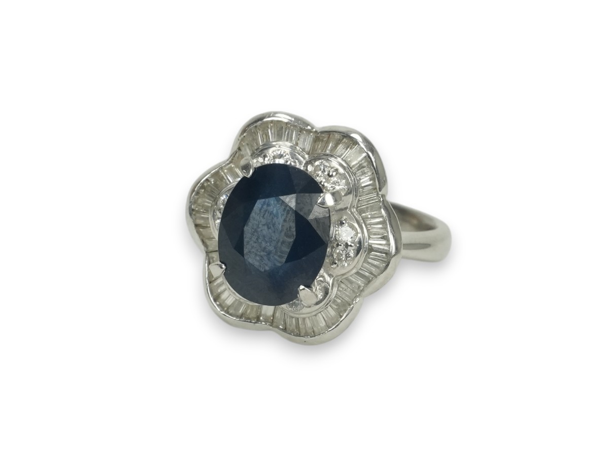 投稿記事「サファイア ダイヤモンド リング Pt900 5.196ct D1.36ctを買取しました！」の商品画像