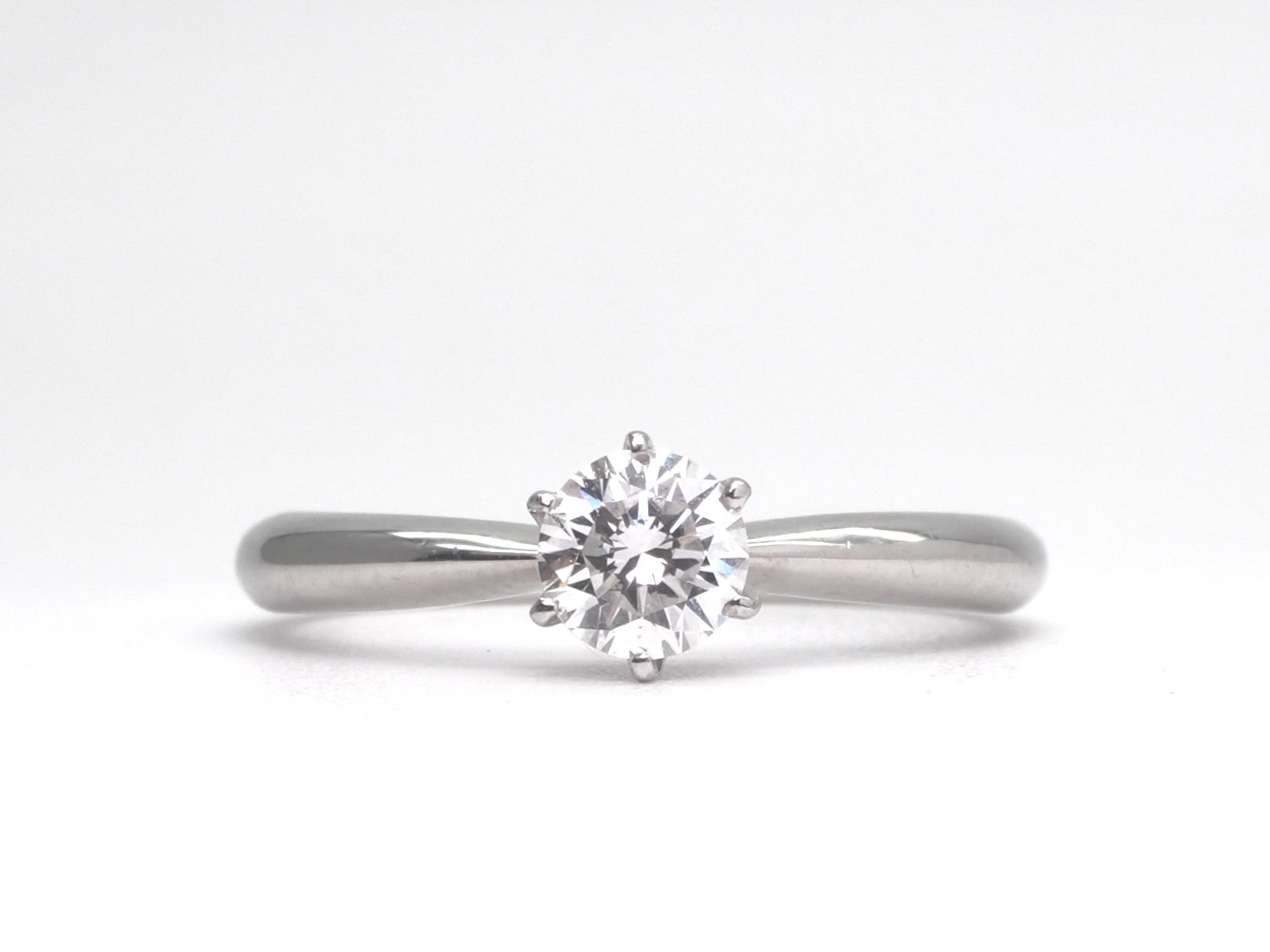 投稿記事「ダイヤモンド プラチナ リング Pt900を買取しました！」の商品画像