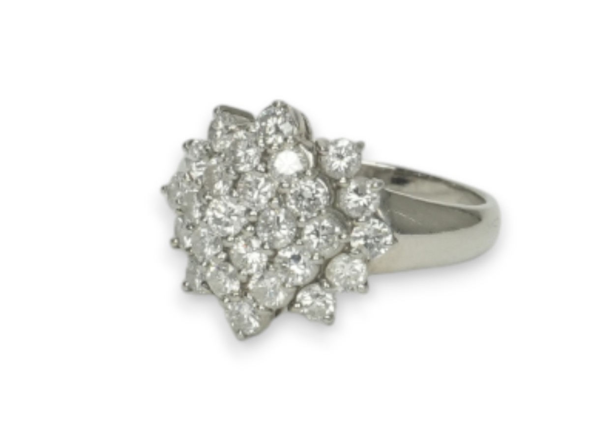 投稿記事「ダイヤモンド リング Pt900 2.00ctを買取しました！」の商品画像